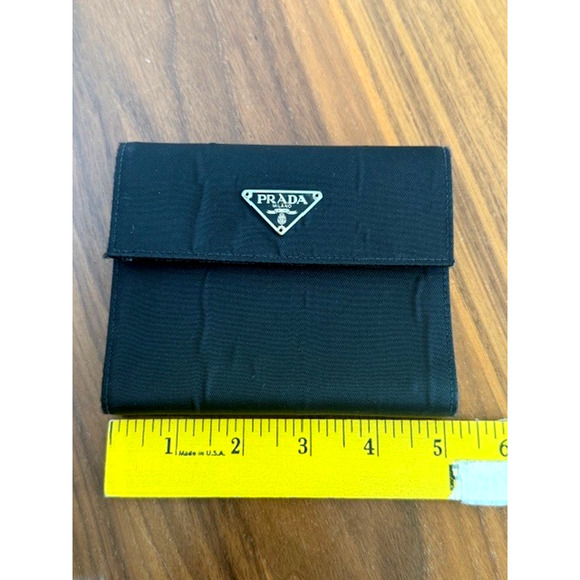 Authentic Vintage Prada Nylon & Leather Medium Trifold Black Wallet - Picture 15 of 16